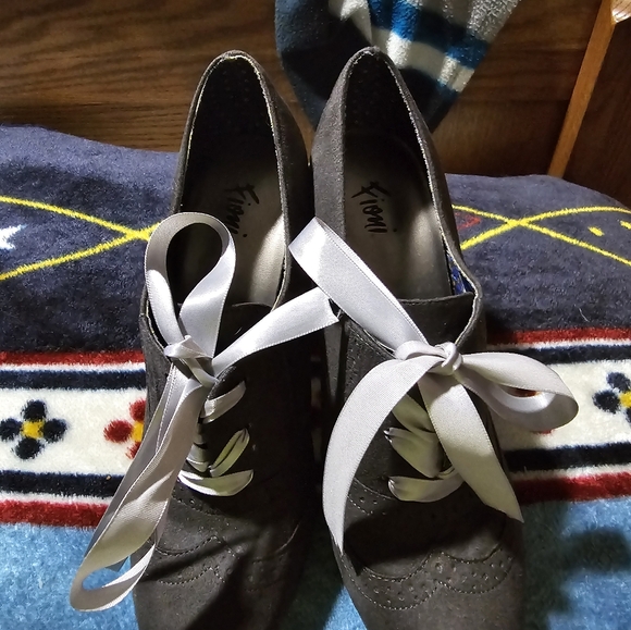 Fioni platform shoes - Picture 4 of 8